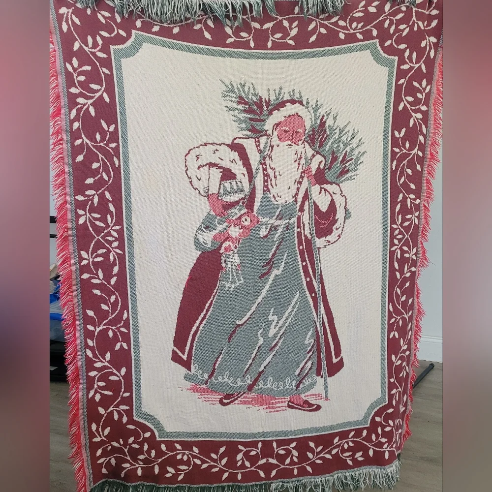 Goodwin Weavers Tapestry Throw Blanket Santa Claus 50x60